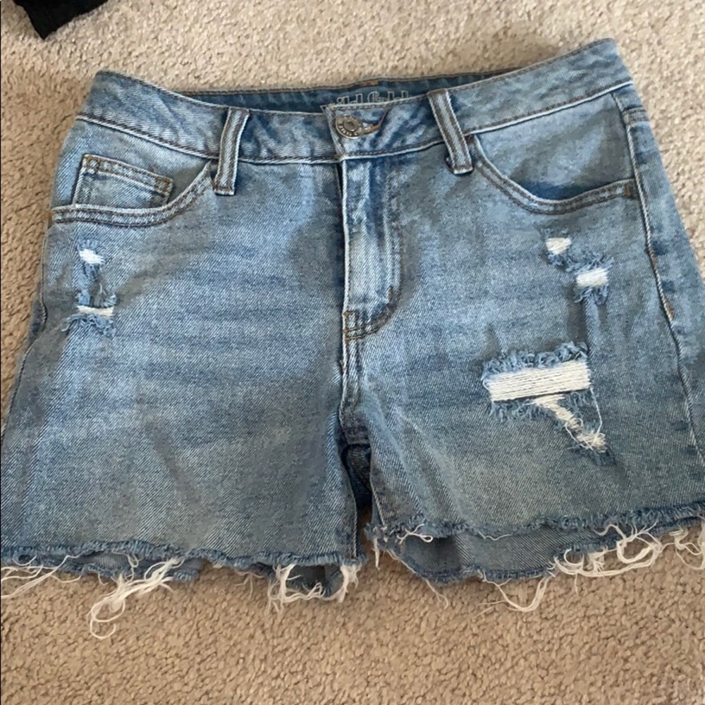 Wild Fable mid rise shorts